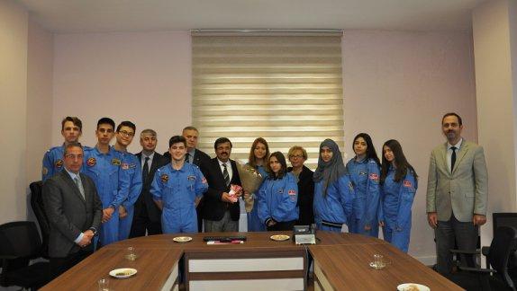 Türk Hava Kurumunun Müdürlüğümüze Öğretmenler Günü Ziyareti