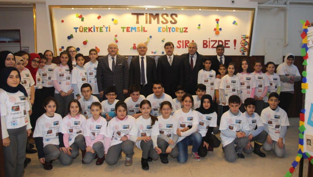 MEB Ölçme Değerlendirme ve Sınav Hizmetleri Genel Müdürü Dr. Sadri ŞENSOYdan İlçemiz İnönü Ortaokuluna Ziyaret