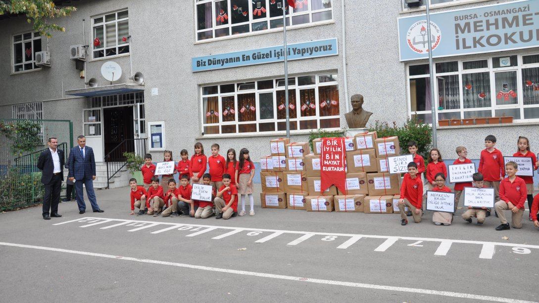 İlçemiz Mehmet Aker İlkokulu Öğrencilerinden Siirt Şehit Öğretmen Durmuş Güçlü İlkokulu'na Anlamlı Yardım  