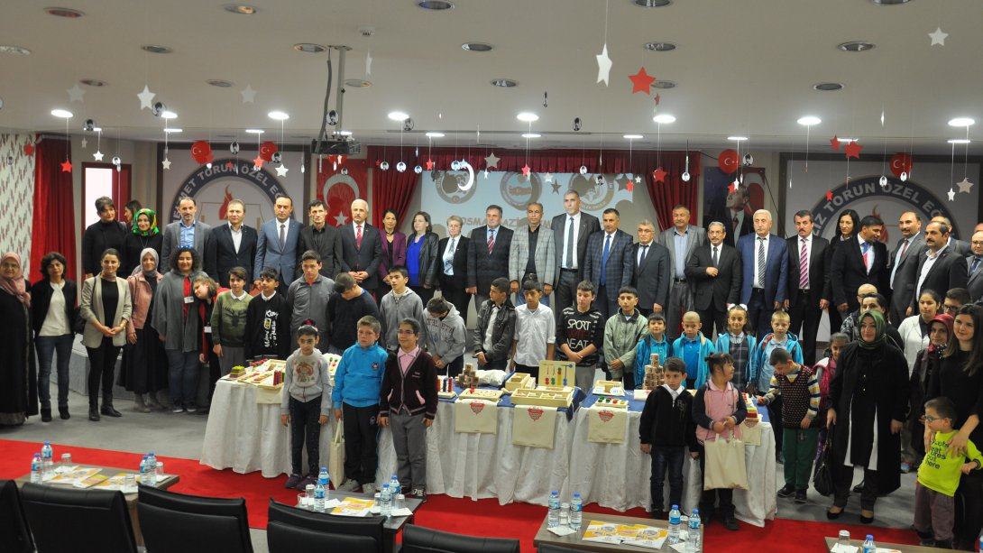 Mehmet Torun Özel Eğitim Mesleki Eğitim Merkezi Materyal Dağıtım Töreni